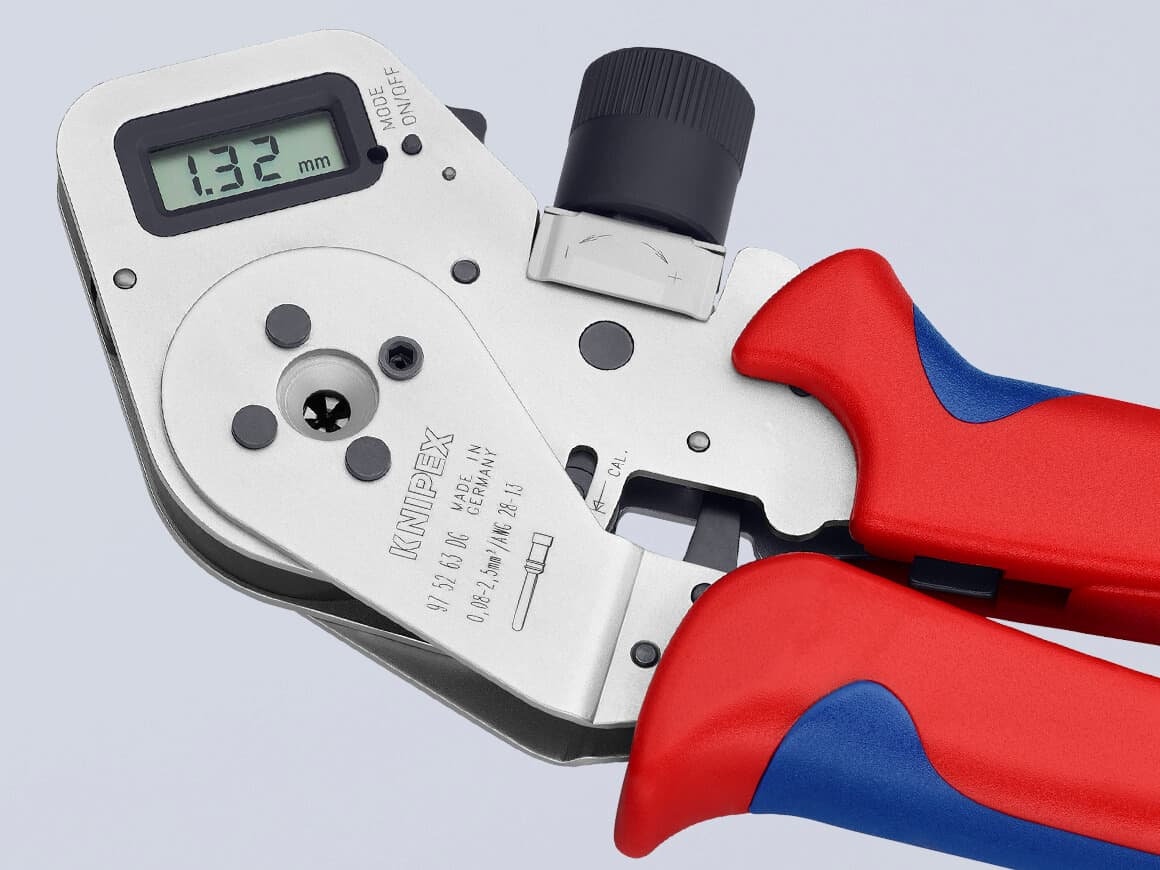 KNIPEX four-mandrel crimping pliers for aircraft construction